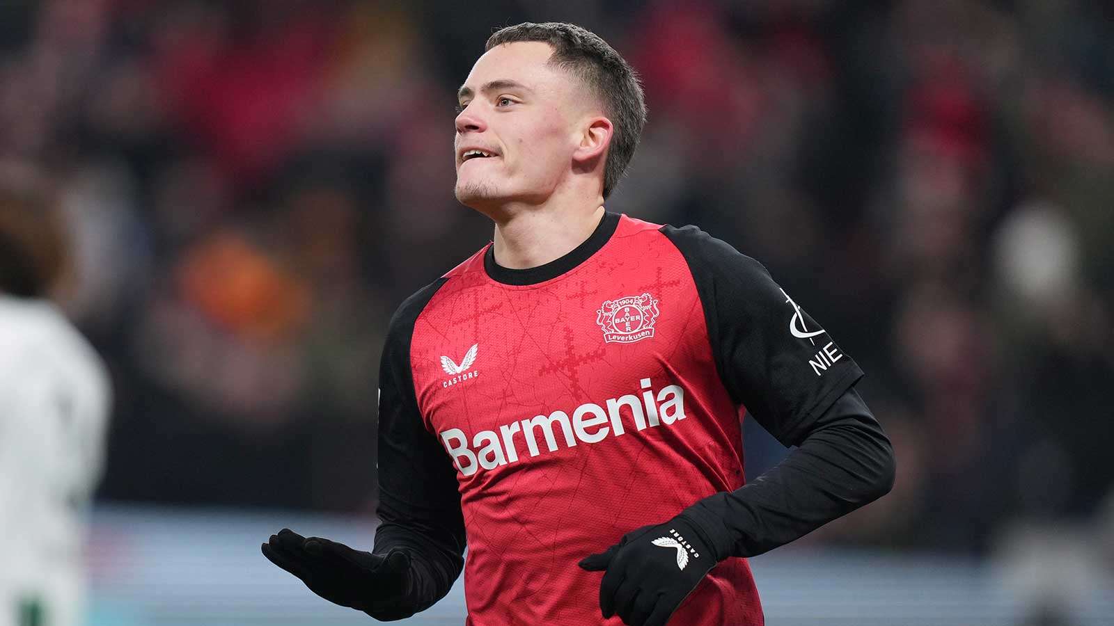 配合和顽强 配合和顽强